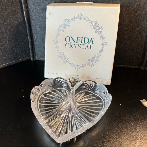 Oneida Other - Oneida Crystal SOUTHERN GARDEN 3-Part Relish Dish Heart Shape 8" Germany Cottage